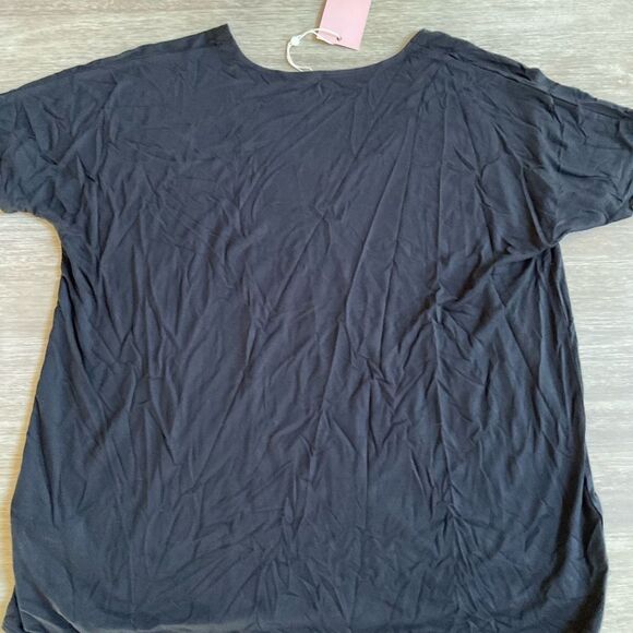 Quince Striped Women's Tops 2 pack Black/White size L NWT in packaging - Picture 14 of 16